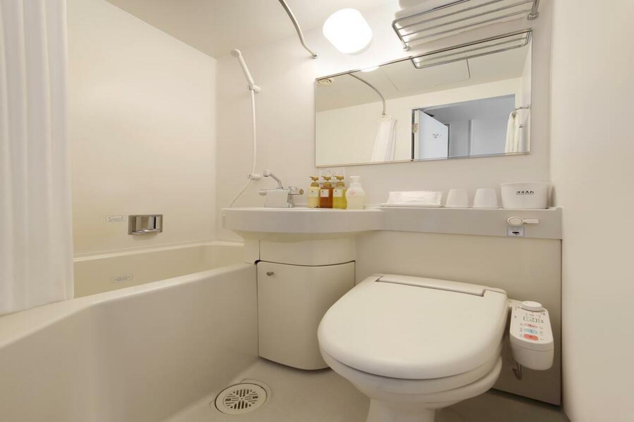 Keio Presso Inn Tokyo Kudanshita Luaran gambar